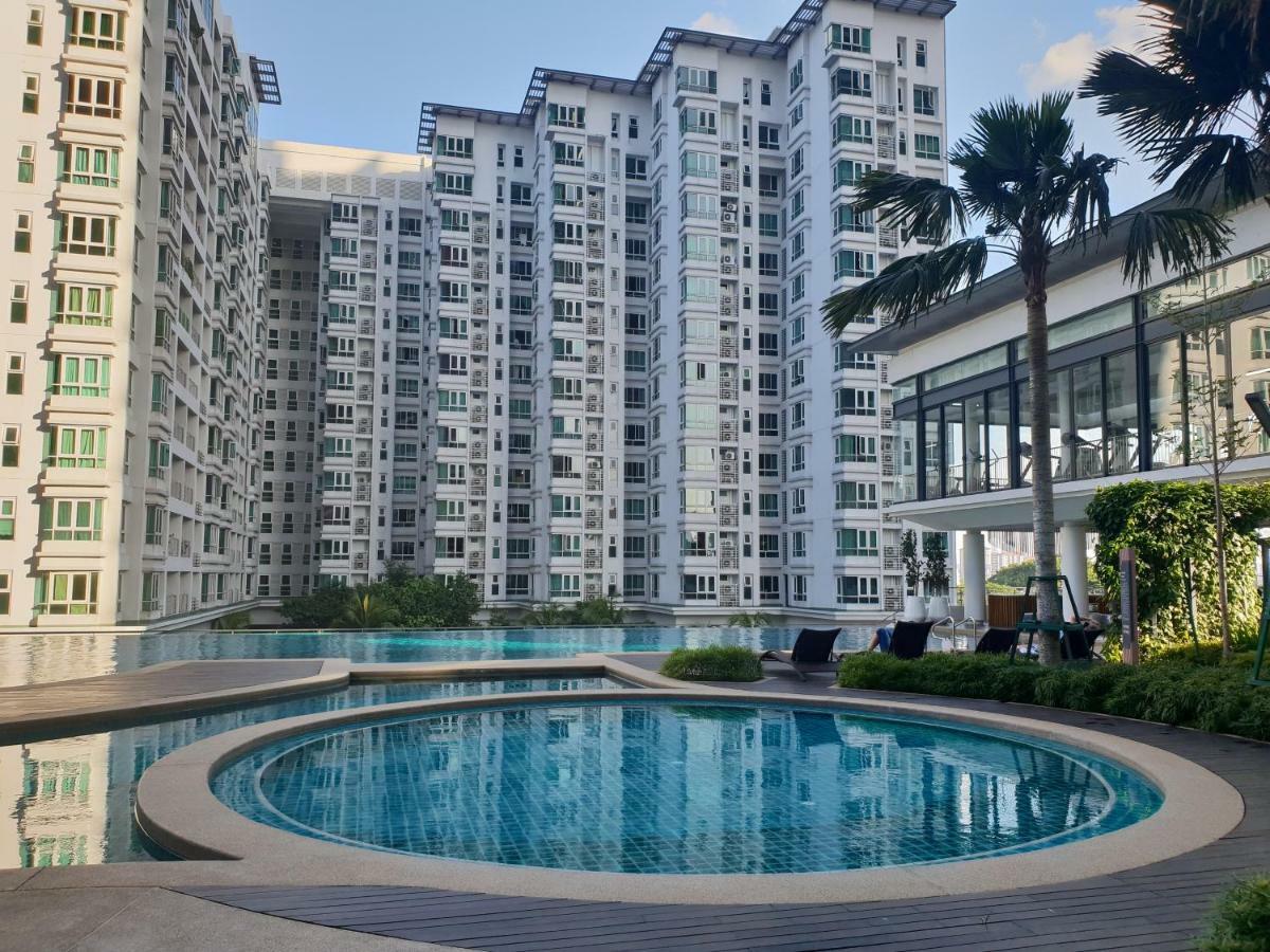Sunway Velocity V Residence Suites Kuala Lumpur Exterior foto
